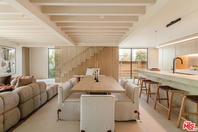 744 Amoroso Place, Venice CA: https://media.crmls.org/mediaz/8c689ee6-d269-4b3b-b260-e2bd0a62e17d.jpg