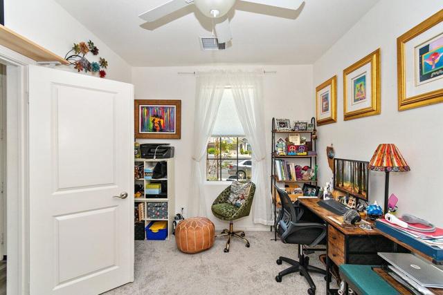 Image 17 of 38 For 85829 Burano Place