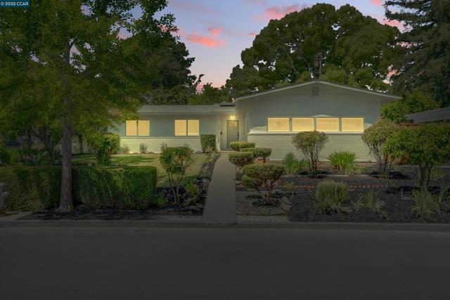 Image 30 of 34 For 4085 Sutro Dr
