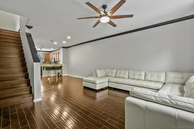 10 Via Montisi, Santee CA: https://media.crmls.org/mediaz/8c699d59-2ad0-4d8b-af61-edfa2fc6c3b3.jpg
