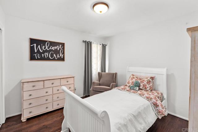 852 5th Street, Imperial Beach CA: https://media.crmls.org/mediaz/8c6a82f1-65ad-4d44-a8b8-17ecf6349b4e.jpg