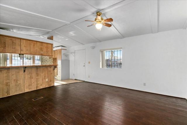 32222 Cody Avenue, Thousand Palms CA: https://media.crmls.org/mediaz/8c6aeaca-2677-4d26-baa2-620c0c3b093c.jpg