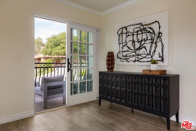 2348 Baxter Street, Los Angeles CA: https://media.crmls.org/mediaz/8c6dd5b6-9b2f-4e1d-9e3d-42a9fdd9819b.jpg