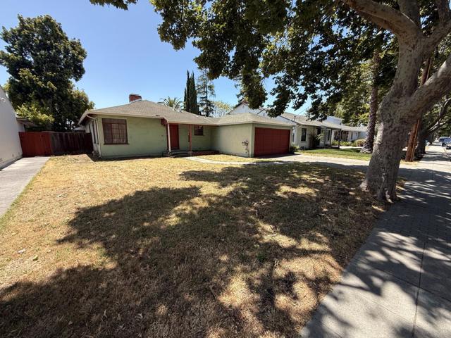 3032 El Sobrante Street, Santa Clara CA: https://media.crmls.org/mediaz/8c6dfa14-a04a-4b27-b778-3e17b8221767.jpg