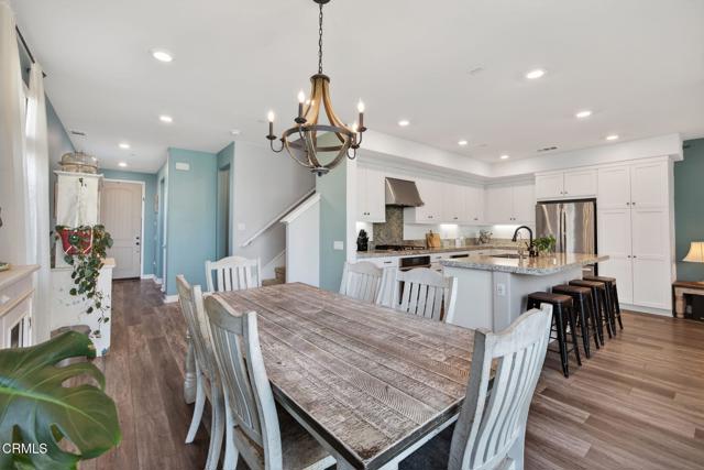 Detail Gallery Image 9 of 63 For 562 Kumquat Ct, Santa Paula,  CA 93060 - 5 Beds | 4 Baths