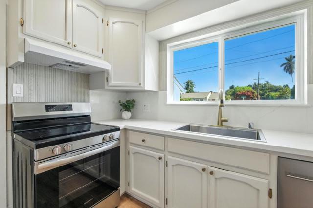 241 E Taylor, Sunnyvale CA: https://media.crmls.org/mediaz/8c6fe715-1c1b-46e5-a4d4-b7d1d6d93527.jpg