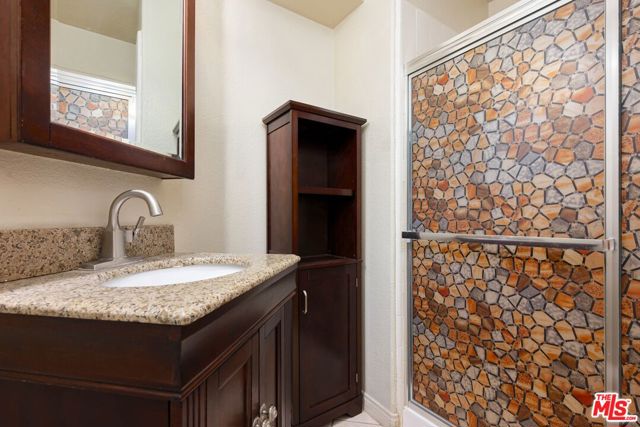 850 Ventana, Palm Springs, CA 92262