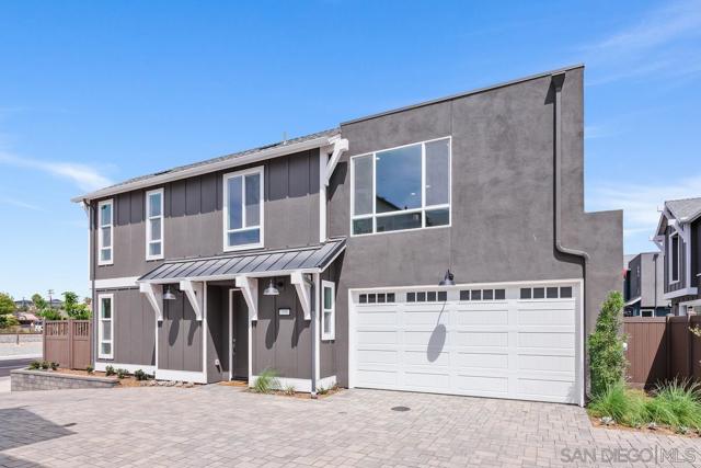559 N Vulcan Ave, Encinitas CA: https://media.crmls.org/mediaz/8c712711-f822-48e8-b7a9-497ec15acca9.jpg