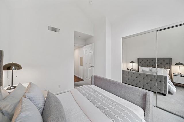 1400 El Camino Real, South San Francisco CA: https://media.crmls.org/mediaz/8c718e8d-facf-4ffa-87d9-14da9d0bcda9.jpg