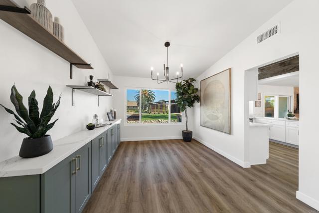 Detail Gallery Image 6 of 36 For 8167 Bridal Path Cir, Jurupa Valley,  CA 92509 - 4 Beds | 2 Baths