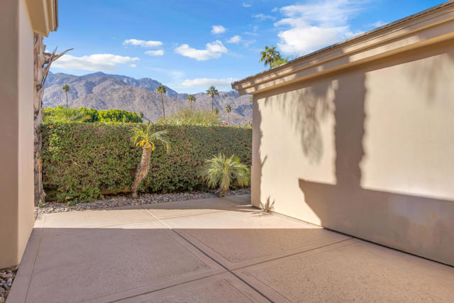 Image 8 of 35 For 2438 S Caliente Drive