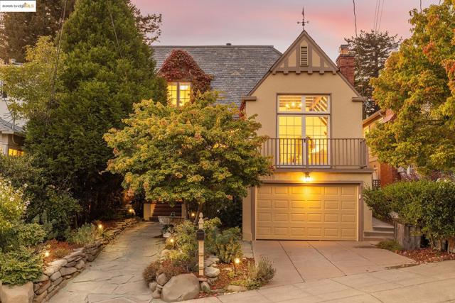 5815 Morpeth St, Oakland CA: https://media.crmls.org/mediaz/8c729d32-f610-45e6-9dfc-9b017da17e96.jpg