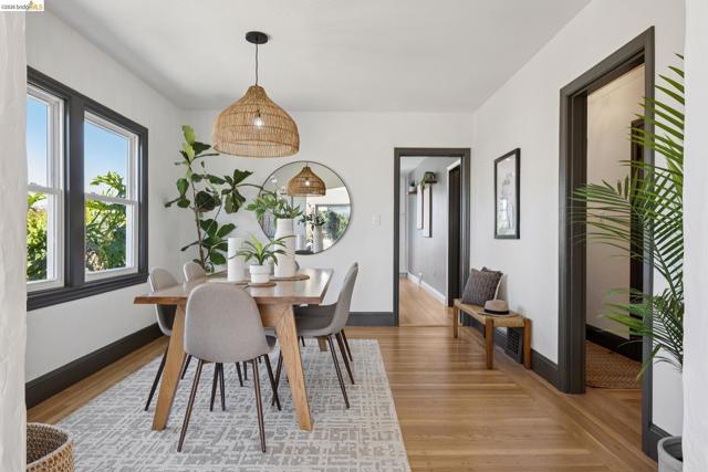 1509 Francis St, Albany CA: https://media.crmls.org/mediaz/8c73e7f7-5b46-4286-965a-b4feb30db54b.jpg