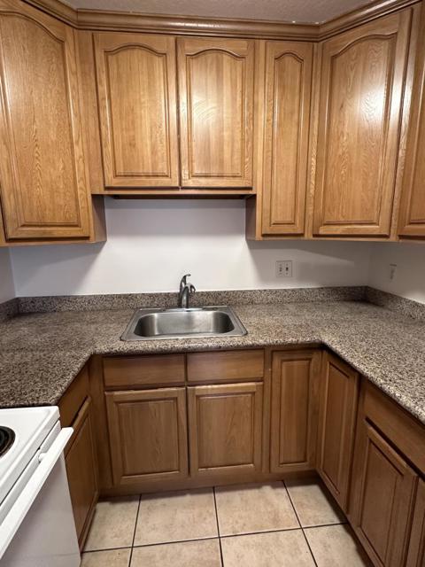 Image 11 of 21 For 1518 Bonita Avenue