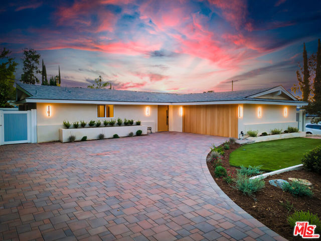 20708 Martha Street photo 1