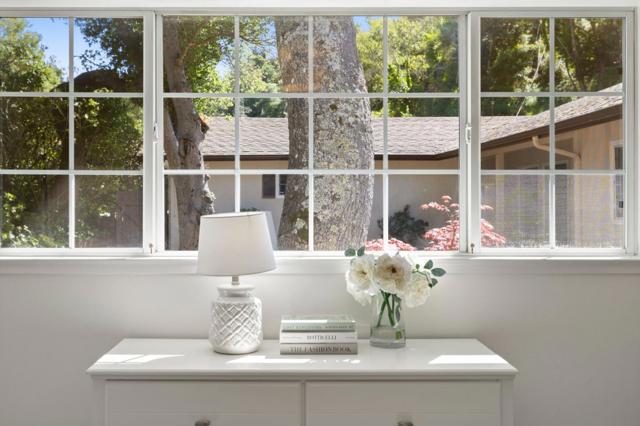 2 Corte Camellia, Millbrae CA: https://media.crmls.org/mediaz/8c7871c9-1573-414f-bdc0-38d752927705.jpg