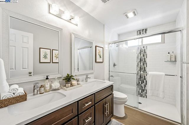 1059 Lakehurst Rd, Livermore CA: https://media.crmls.org/mediaz/8c7a94fc-7651-43f0-a4c5-5e18552bb020.jpg