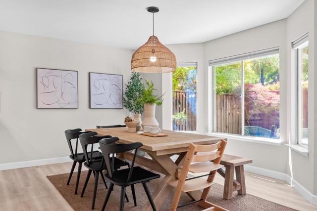 380 Bellflower Court, San Ramon CA: https://media.crmls.org/mediaz/8c7b2b97-6d1d-4aca-8e16-b2b8fa645e9a.jpg