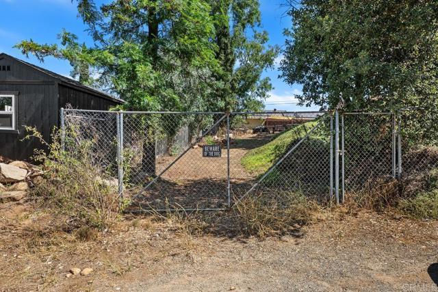 Detail Gallery Image 4 of 37 For 345 Lento Lane, El Cajon,  CA 92021 - – Beds | – Baths