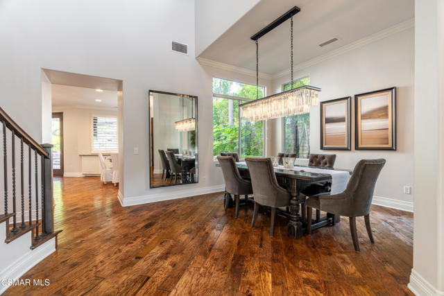 5302 Via Jacinto, Newbury Park CA: https://media.crmls.org/mediaz/8c7b7640-a941-4a57-8bae-0fe42dff349b.jpg