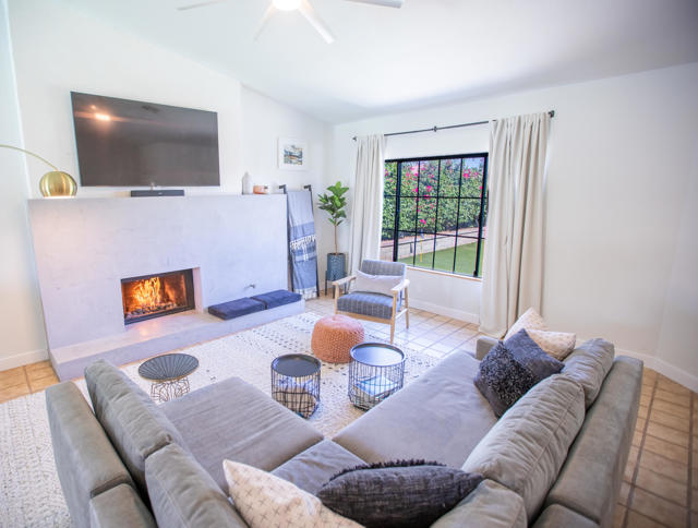 43725 Texas Avenue, Palm Desert CA: https://media.crmls.org/mediaz/8c7b8370-a7e5-4e70-a316-abda90306426.jpg