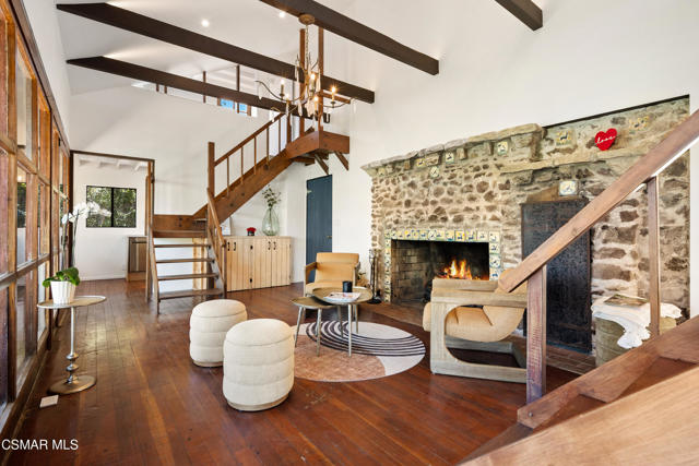 141 Lake Sherwood Drive, Lake Sherwood CA: https://media.crmls.org/mediaz/8c7bacd5-d5e4-4f80-b1d9-e68848b6cc03.jpg
