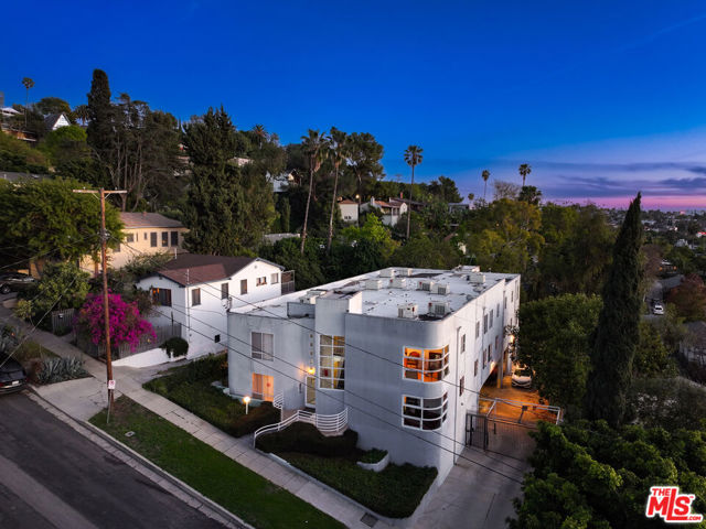  Income Home for Sale in Los Angeles, California
