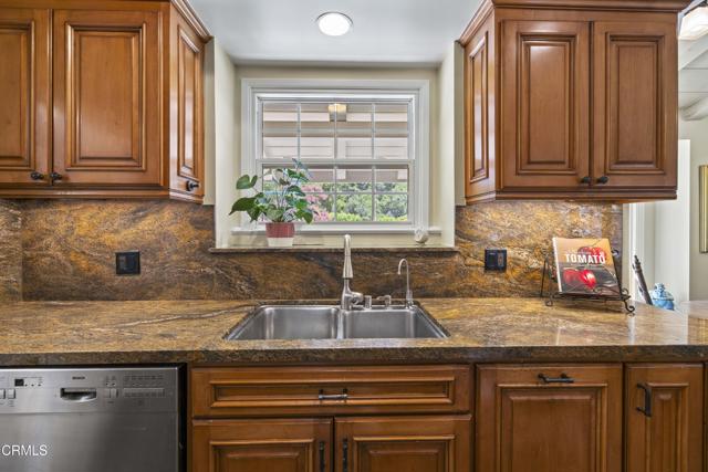 Detail Gallery Image 14 of 57 For 2547 Stokes Canyon Rd, Calabasas,  CA 91302 - 4 Beds | 3 Baths