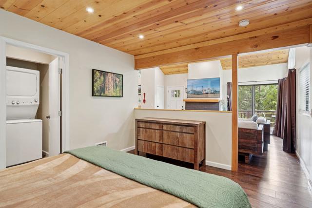 24918 Fern Valley Road, Idyllwild CA: https://media.crmls.org/mediaz/8c7df7f5-d8eb-4eb1-b130-f21c0bb320bc.jpg
