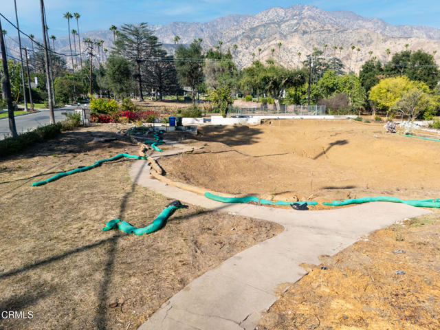 Detail Gallery Image 21 of 30 For 1625 Braeburn Rd, Altadena,  CA 91001 - – Beds | – Baths