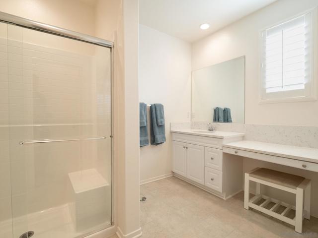 1904 Avenida Senecio, Chula Vista CA: https://media.crmls.org/mediaz/8c802eec-f791-4dfa-878a-ea2d5e53f93f.jpg