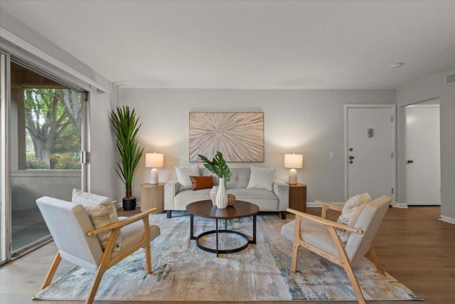 2466 W Bayshore Road, Palo Alto CA: https://media.crmls.org/mediaz/8c829135-7ac5-4e03-a1ad-406082b770df.jpg