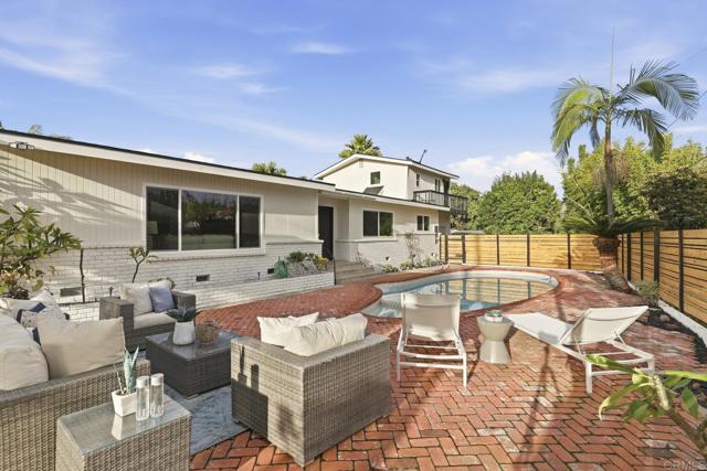 Detail Gallery Image 29 of 43 For 1019 Torole Cir, Vista,  CA 92084 - 3 Beds | 2 Baths