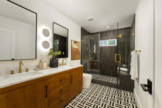 Detail Gallery Image 13 of 19 For 4030 Boise Ave, Culver City,  CA 90066 - 2 Beds | 1 Baths