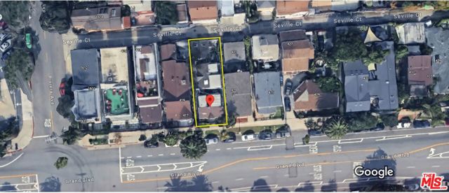 421 Grand Boulevard photo 4