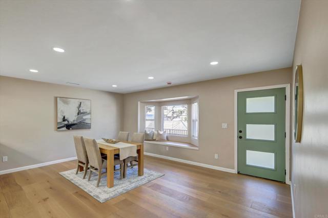 Detail Gallery Image 8 of 49 For 1251 1/2 2nd Ave, Chula Vista,  CA 91911 - 4 Beds | 3 Baths