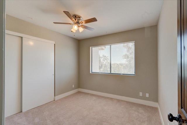18434 Ramona View Drive, Ramona CA: https://media.crmls.org/mediaz/8c852f9d-05b0-43e4-9270-5476ef733c02.jpg