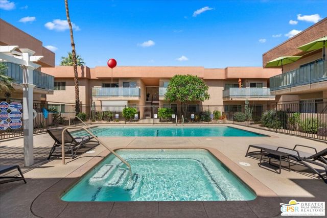 400 N Sunrise Way, Palm Springs CA: https://media.crmls.org/mediaz/8c85894d-07c0-4f7d-b912-b4a7090f5a91.jpg