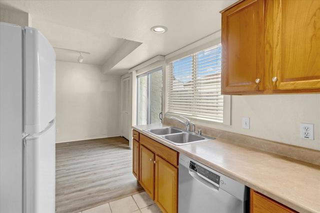 3137 Seacrest Avenue, Marina CA: https://media.crmls.org/mediaz/8c862bd8-c5f2-441c-acef-95933c12d5ac.jpg