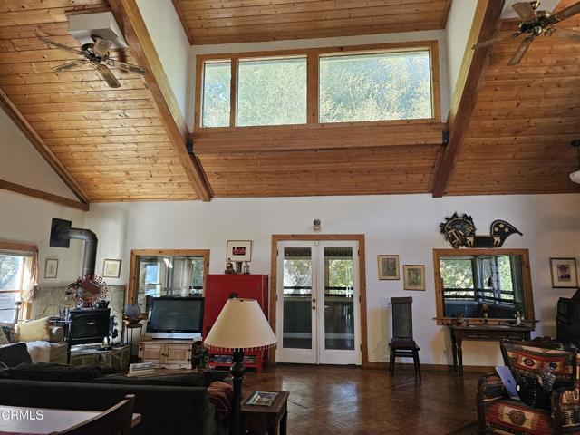 Detail Gallery Image 3 of 31 For 1248 Old Topanga Canyon Rd, Topanga,  CA 90290 - 2 Beds | 2 Baths