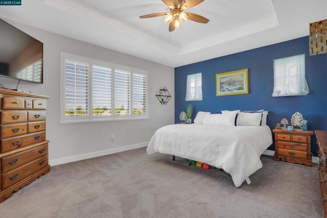 38 Pato Ct, Oakley CA: https://media.crmls.org/mediaz/8c867bd8-3a15-49e8-a505-5651211500d2.jpg