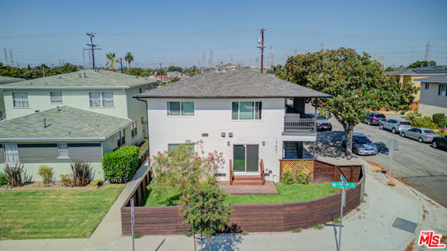 Image 8 of 29 For 17901 Crenshaw Boulevard