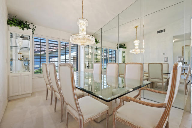 213 Calle Del Verano, Palm Desert, CA 92260