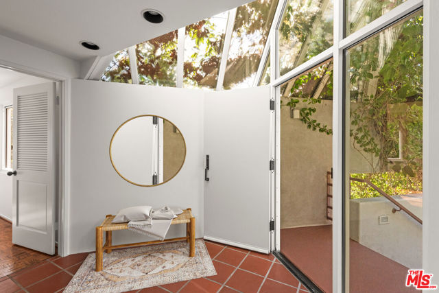 16449 Akron Street, Pacific Palisades CA: https://media.crmls.org/mediaz/8c897eb4-477d-46b1-8a7d-b96377e30bff.jpg