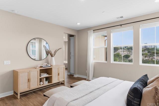 Detail Gallery Image 17 of 35 For 6675 Agave Cir, Carlsbad,  CA 92011 - 4 Beds | 3 Baths