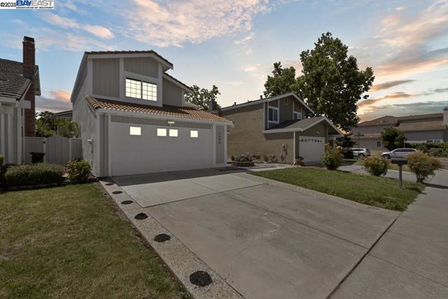 1656 Briarcrest Ct, San Jose CA: https://media.crmls.org/mediaz/8c8c34e2-7394-4e3a-86ff-cfc72a648feb.jpg