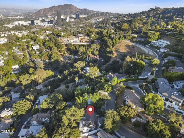 Detail Gallery Image 1 of 1 For 3724 Berry Dr, Studio City,  CA 91604 - 2 Beds | 3/1 Baths