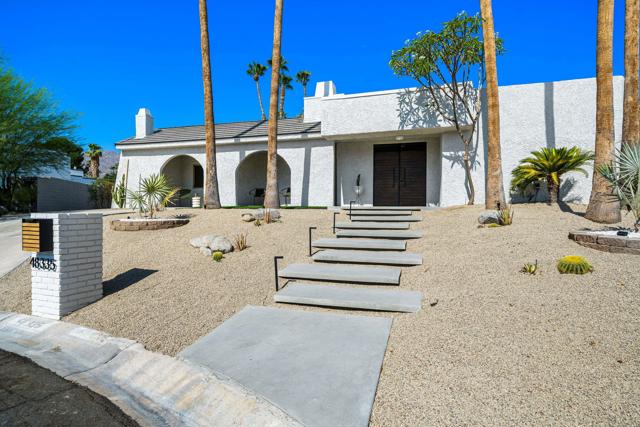 48335 Alan Circle, Palm Desert CA: https://media.crmls.org/mediaz/8c8c7d7f-b985-40bd-a575-c599e3871475.jpg