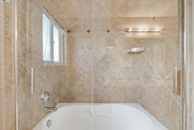 5135 Charlotte Way, Livermore CA: https://media.crmls.org/mediaz/8c8cb983-5571-4555-8663-8067e2cd3ca0.jpg