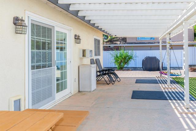 Detail Gallery Image 23 of 37 For 24010 Del Amo Rd, Ramona,  CA 92065 - 3 Beds | 2 Baths